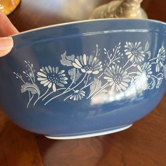 VTG New Pyrex Bowl - Picture 2 of 6
